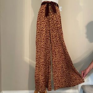 Free People Bennie Wide Leg Pants in Leopard Print, Size 0